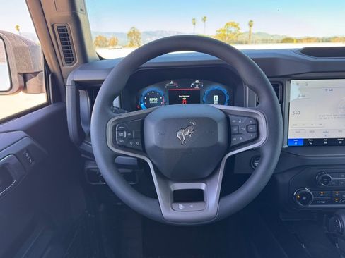 New 2026 Ford Bronco 4-Door image 19