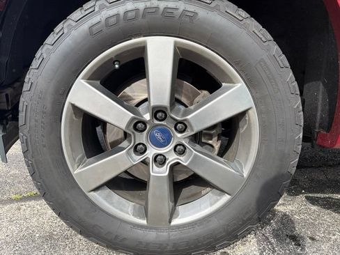 Used 2017 Ford F150 XLT w/ Equipment Group 302A Luxury AWD/4WD image 2