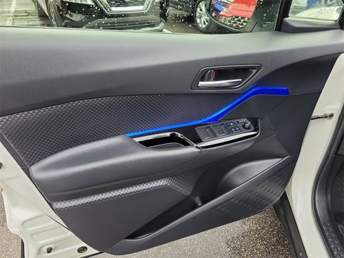 Used 2020 Toyota C-HR LE image 20