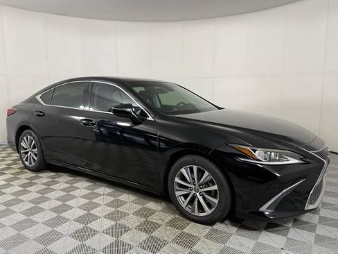 Used 2019 Lexus ES 350 w/ Accessory Package 2 FWD image 10