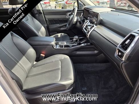 Certified 2022 Kia Sorento SX AWD/4WD image 21
