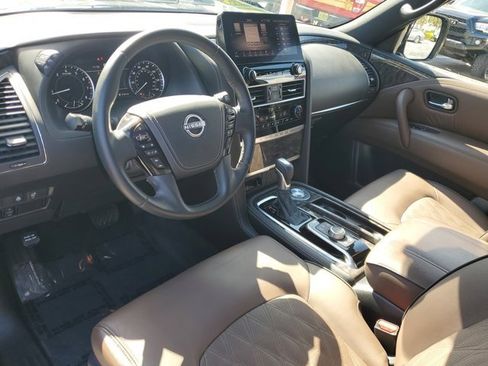 Used 2022 Nissan Armada Platinum image 13