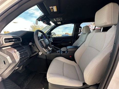 New 2026 Toyota 4Runner SR5 image 23