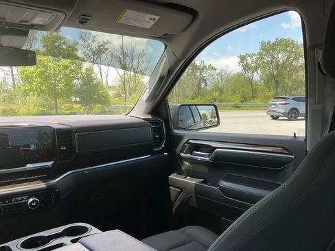 Used 2024 GMC Sierra 1500 Elevation AWD/4WD image 29