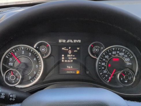 Used 2025 RAM 1500 Big Horn AWD/4WD image 25