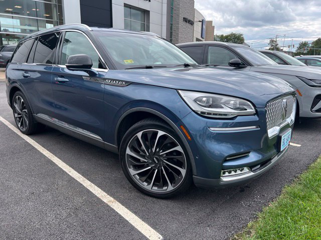 Used 2020 Lincoln Aviator Reserve w/ Equipment Group 202A AWD/4WD image 3