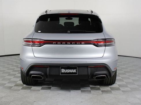 New 2026 Porsche Macan image 6