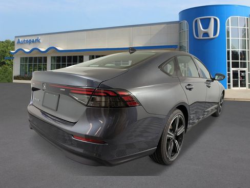 New 2026 Honda Accord SE image 4