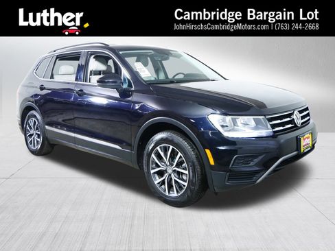 Used 2018 Volkswagen Tiguan SE image 1