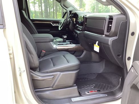 New 2026 Chevrolet Silverado 1500 RST w/ Safety Package AWD/4WD image 23
