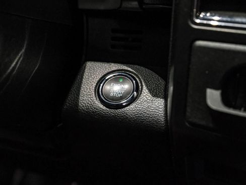 Used 2021 Ford Expedition Limited AWD/4WD image 18