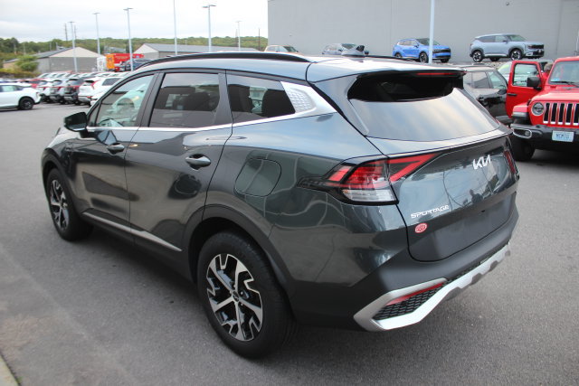 Used 2024 Kia Sportage EX w/ EX Premium Package AWD/4WD image 28
