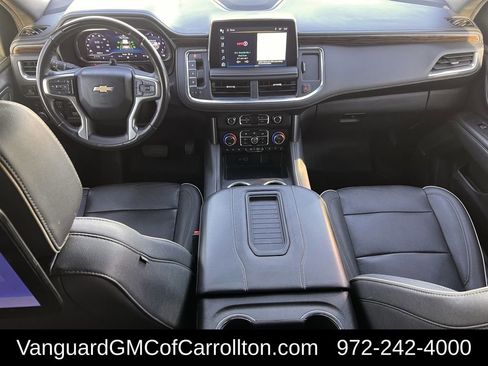 Used 2023 Chevrolet Suburban Premier w/ Advanced Technology Package image 11