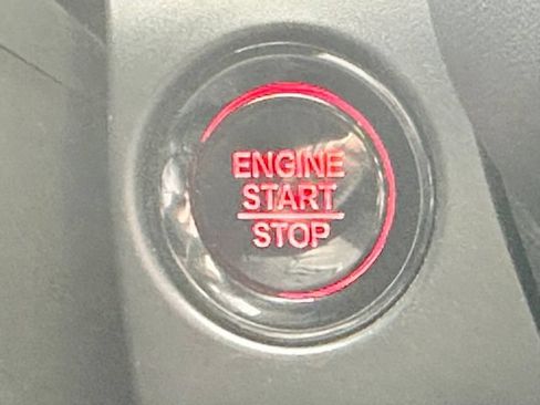 Used 2024 Honda HR-V EX-L image 10