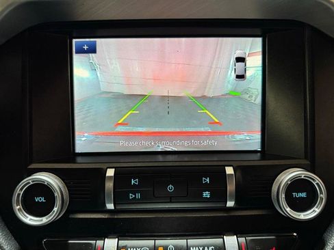 Used 2020 Ford Mustang Premium image 19