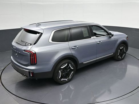 Used 2025 Kia Telluride EX FWD image 20