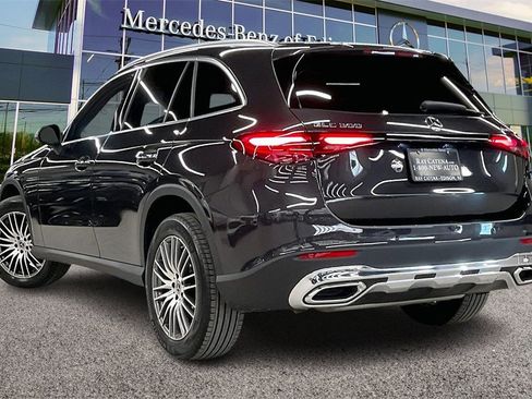 Used 2026 Mercedes-Benz GLC 300 4MATIC image 2