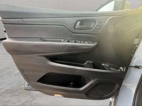 Used 2023 Honda Odyssey Sport image 25