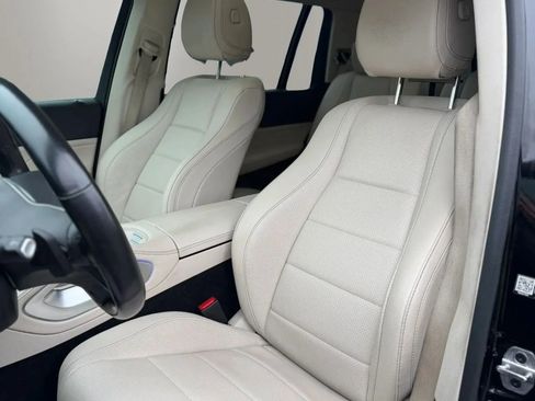 Used 2021 Mercedes-Benz GLS 450 4MATIC image 14