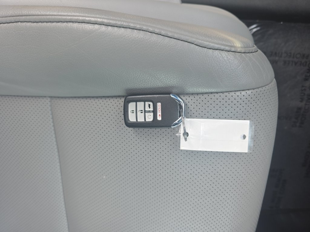 Used 2023 Honda Passport EX-L image 26