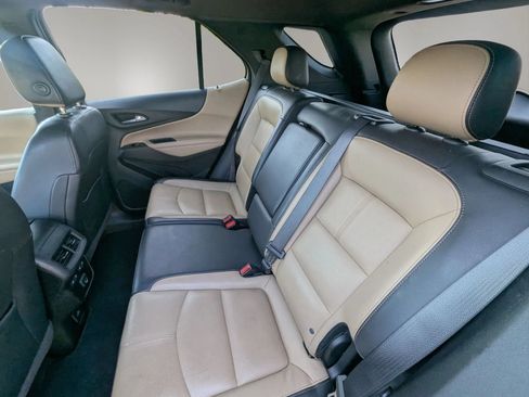 Used 2022 Chevrolet Equinox Premier AWD/4WD image 19
