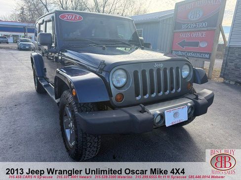 Used 2013 Jeep Wrangler Unlimited Sport image 1