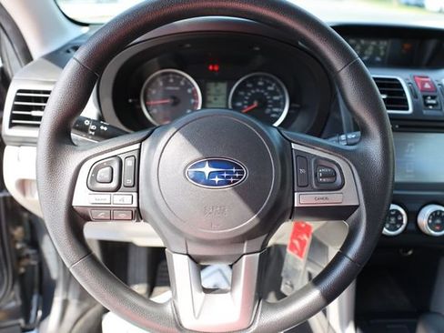 Used 2018 Subaru Forester 2.5i w/ Alloy Wheel Package AWD/4WD image 15