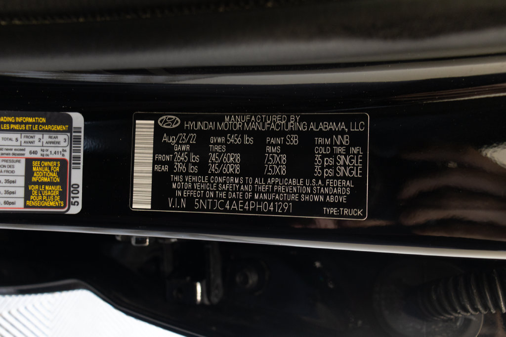 Used 2023 Hyundai Santa Cruz SEL w/ Activity Package FWD image 39