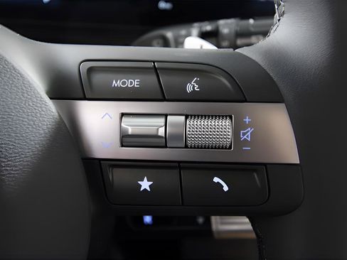 New 2025 Hyundai Kona SEL FWD image 22