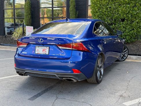 Used 2019 Lexus IS 300 F Sport w/ F Sport Package image 12