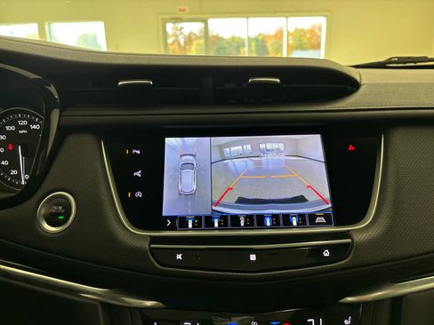Used 2020 Cadillac XT5 Premium Luxury image 45