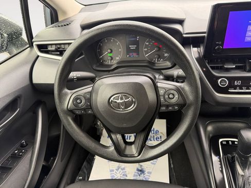 Used 2023 Toyota Corolla LE w/ LE Convenience Package FWD image 12