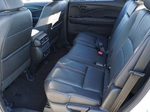 Used 2024 Honda Passport TrailSport image 30