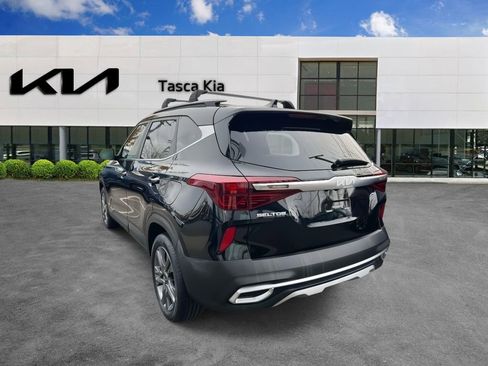 Used 2023 Kia Seltos S w/ Navigation Package image 4