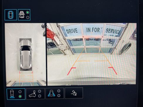 New 2026 GMC Acadia AT4 AWD/4WD image 24