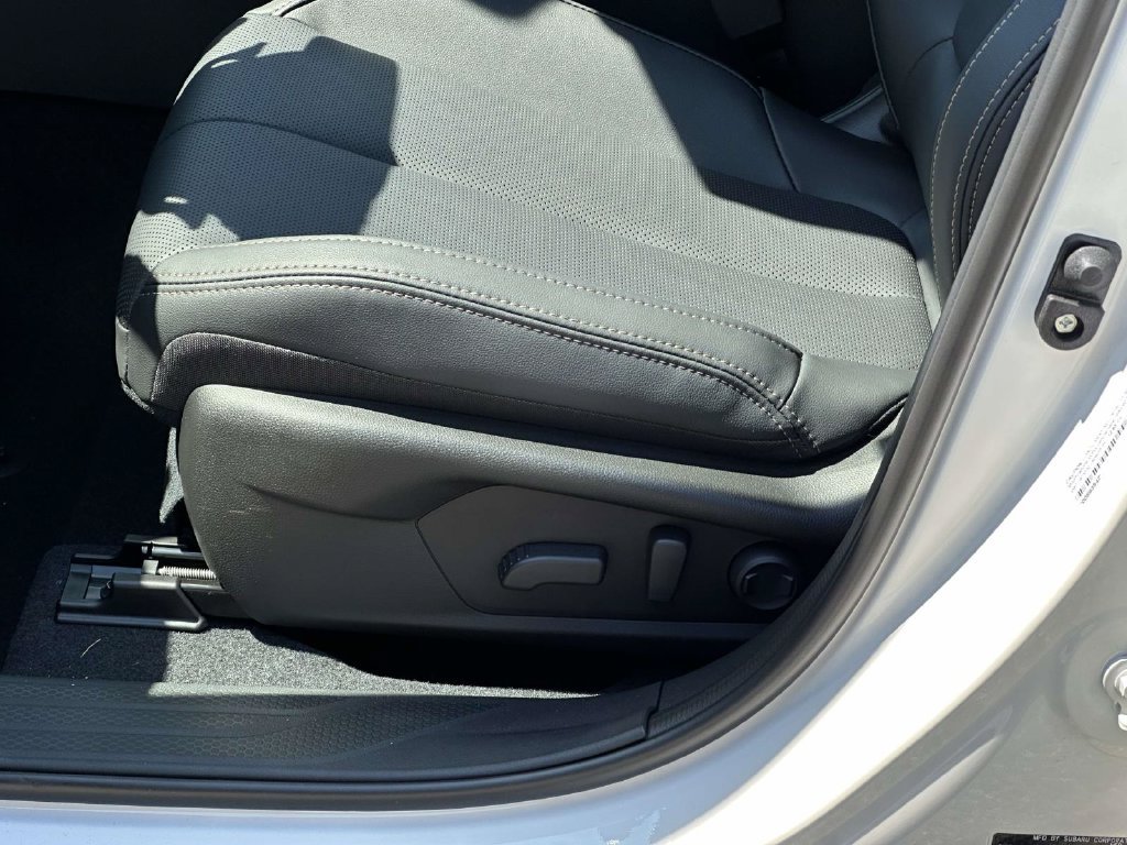 New 2026 Subaru Outback Limited AWD/4WD image 14