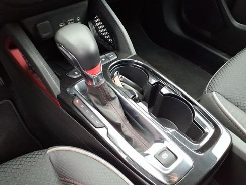 Used 2023 Chevrolet TrailBlazer RS w/ Convenience Package AWD/4WD image 14