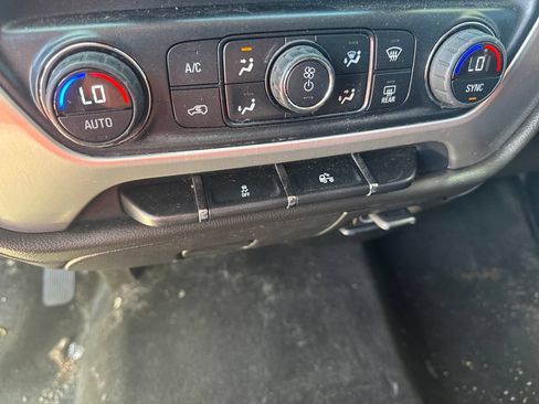 Used 2014 GMC Sierra 1500 SLE w/ SLE Value Package AWD/4WD image 37