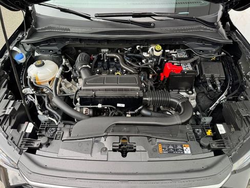 Used 2025 Ford Escape ST-Line image 21