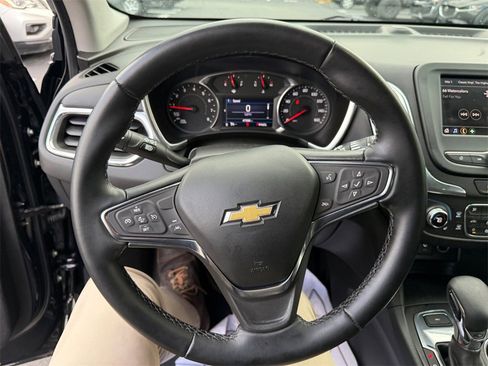 Used 2023 Chevrolet Equinox LT w/ Driver Convenience Package image 15