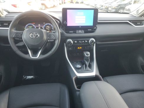Used 2023 Toyota RAV4 Limited image 11