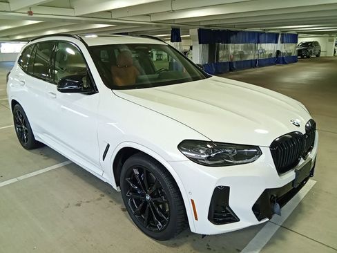 Certified 2023 BMW X3 M40i AWD/4WD image 4