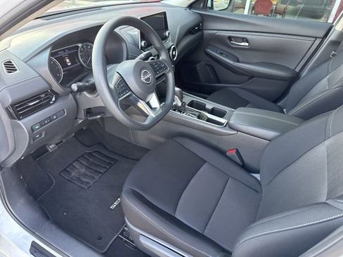 Certified 2025 Nissan Sentra SV image 2