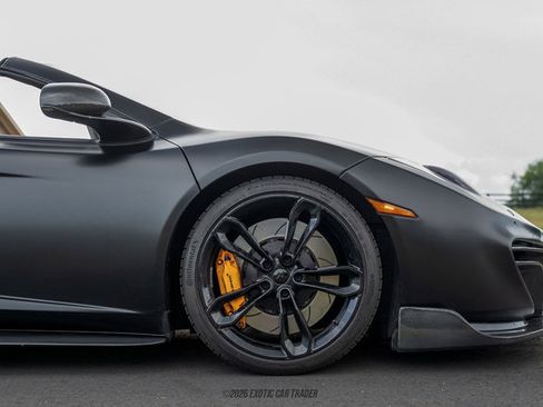 Used 2013 McLaren MP4-12C Spider RWD image 11