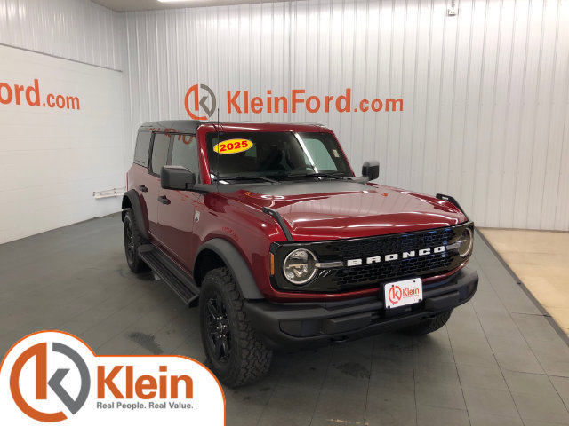 Used 2025 Ford Bronco Big Bend AWD/4WD image 1