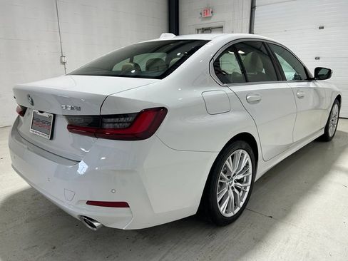 Used 2024 BMW 330i xDrive Sedan w/ Convenience Package AWD/4WD image 7