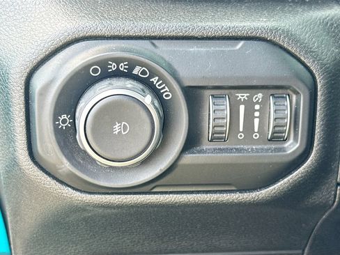 Used 2020 Jeep Wrangler Unlimited Sport S AWD/4WD image 11