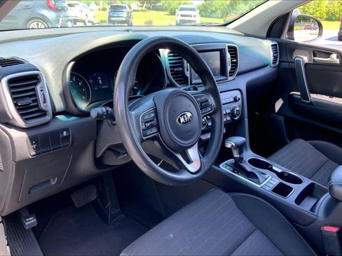Used 2019 Kia Sportage LX w/ LX Popular Package AWD/4WD image 11