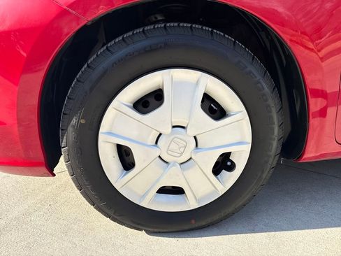 Used 2013 Honda Fit Base image 11