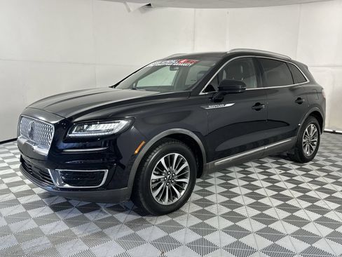 Used 2020 Lincoln Nautilus FWD w/ Equipment Group 101A image 4